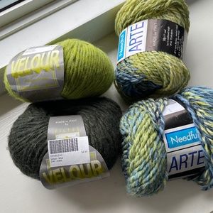 4 balls of yarn